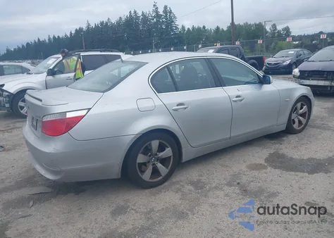 2007 BMW 525I z USA, uszkodzony, nr VIN WBANE53567CW67916